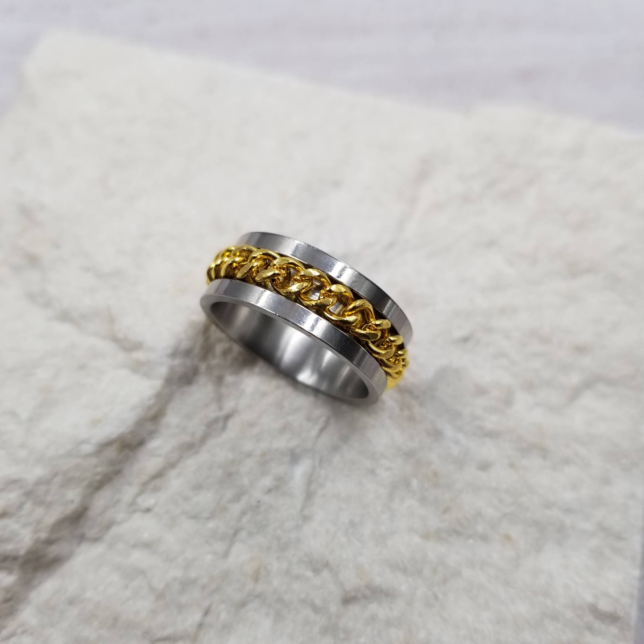 Treasure Wholesale - Rotating Chain Bottle Opener Anxiety Spinner Rings