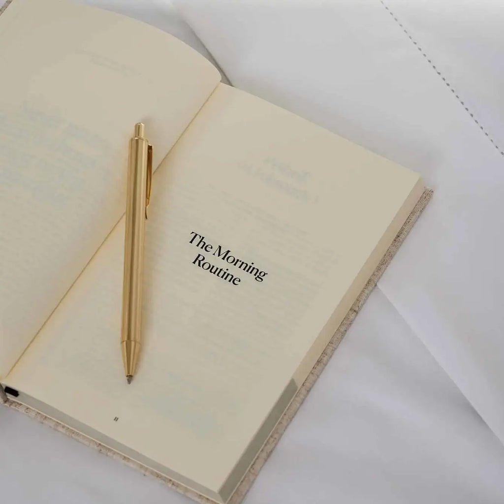 Intelligent Change - The Five Minute Journal Black - Daily Guided Gratitude